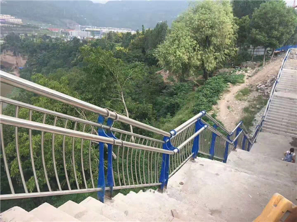 山西不锈钢桥梁栏杆